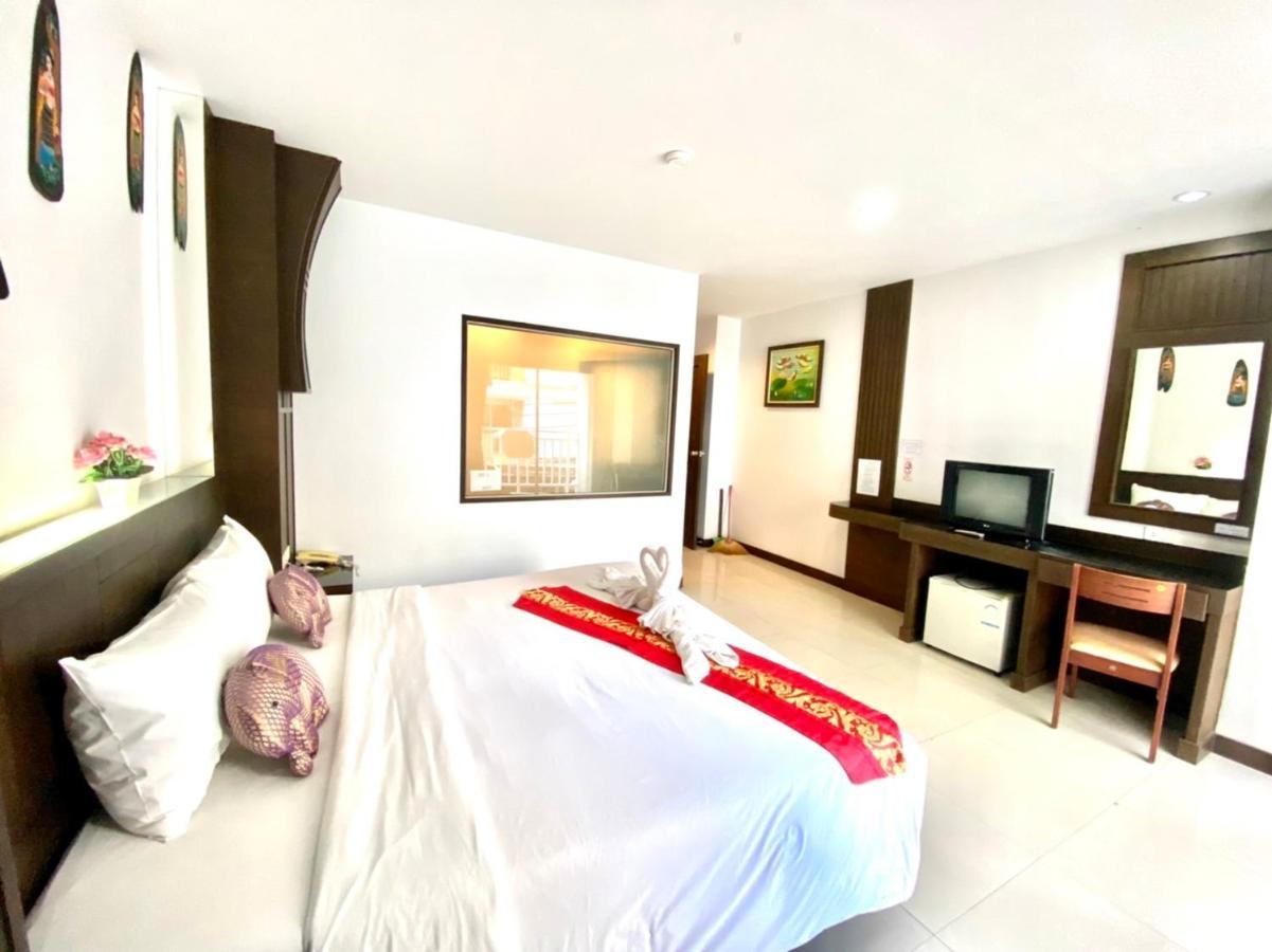 One World One Home Patong 2 Bagian luar foto